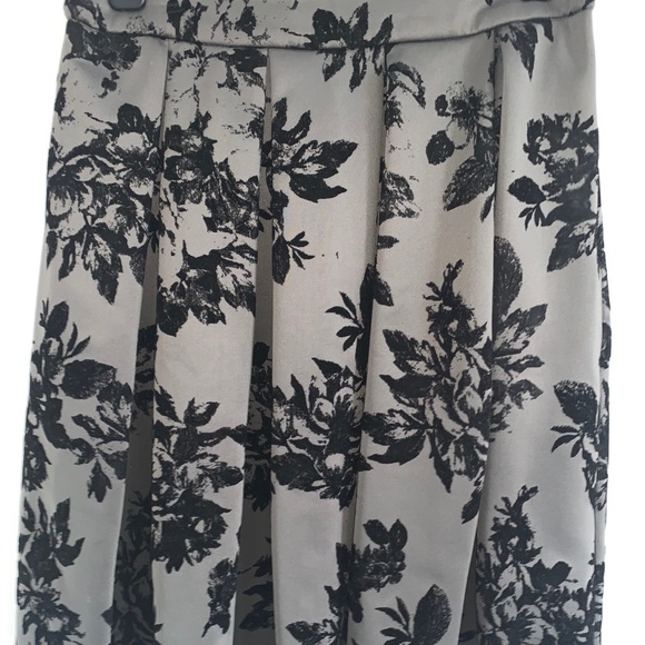 Grey Skirt with Black Velvet Florals - Picture 2 of 2
